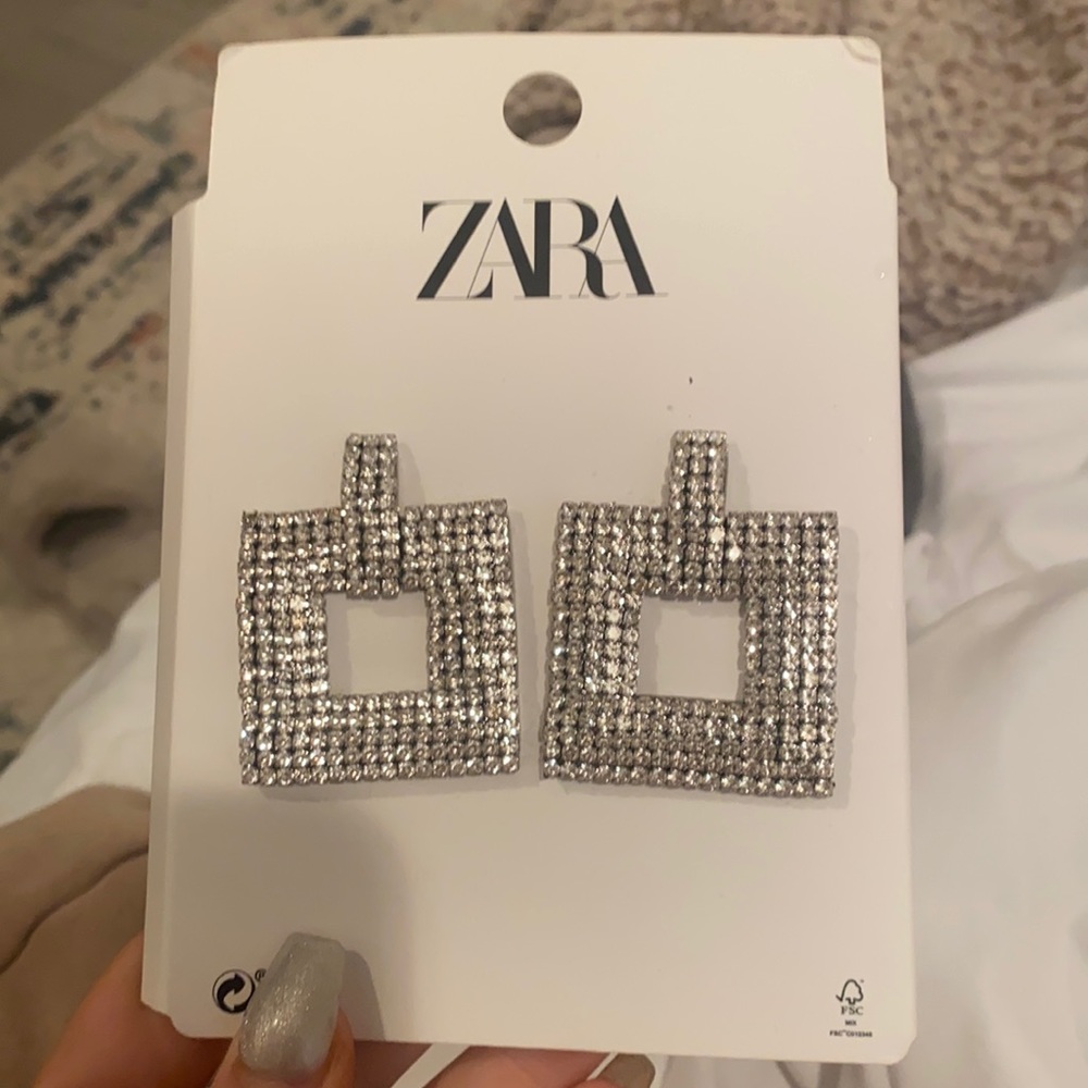 Zara sparkly squared earrings